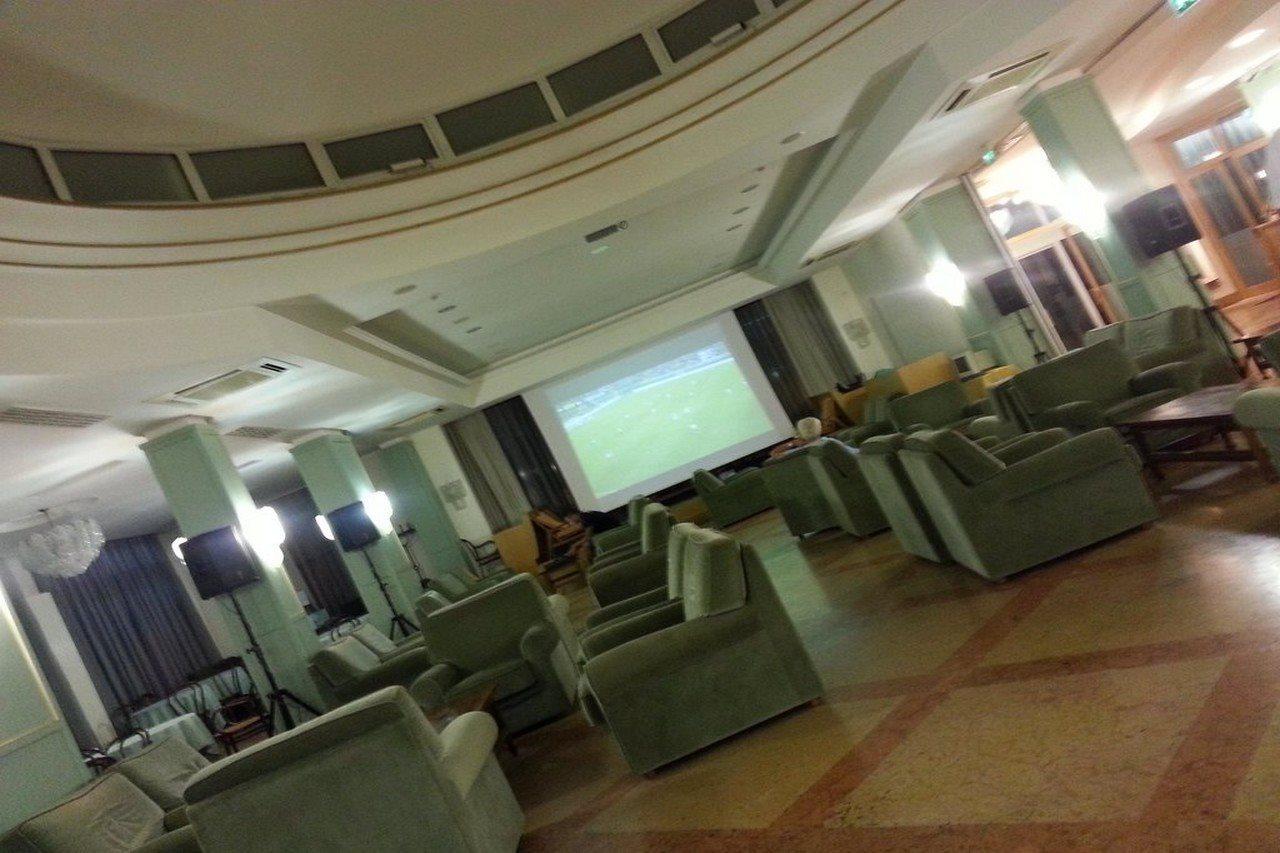 Hotel Vienna Touring Риччоне Экстерьер фото